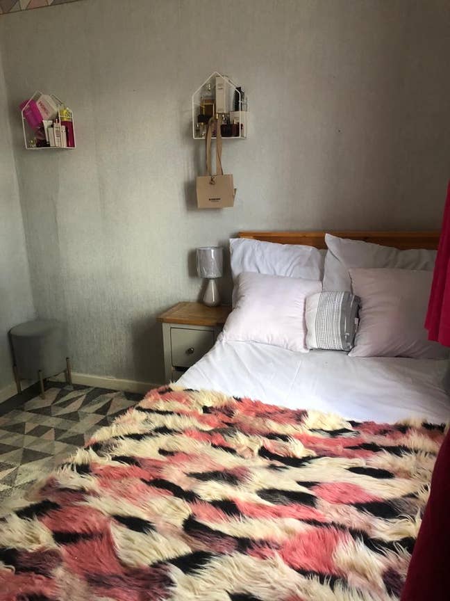 1  Room  in Romford  plab students professionals  Main Photo