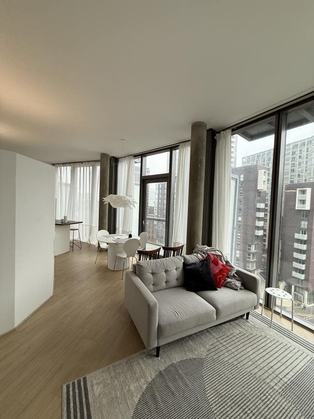 Large studio in Manchester city centre Main Photo