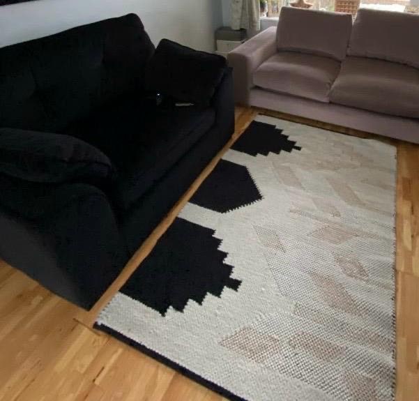 Flat - London (Save on Bills) Near Southgate Tube  Main Photo