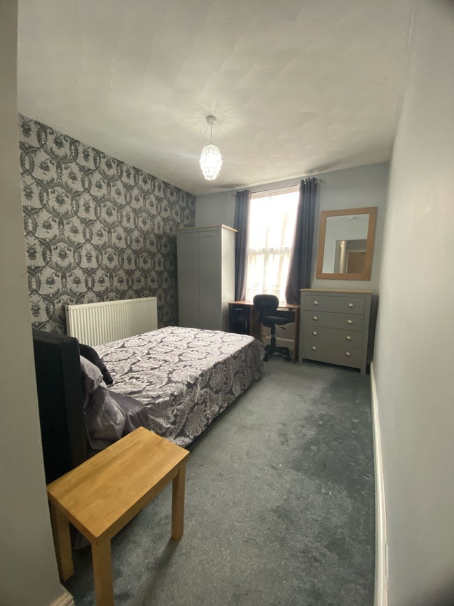 En-Suite Double. 5 Mins Walk to Hospital.  Main Photo