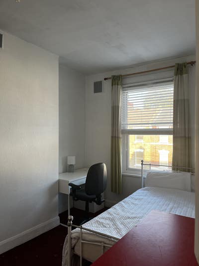 Double Room available in hackney  Main Photo