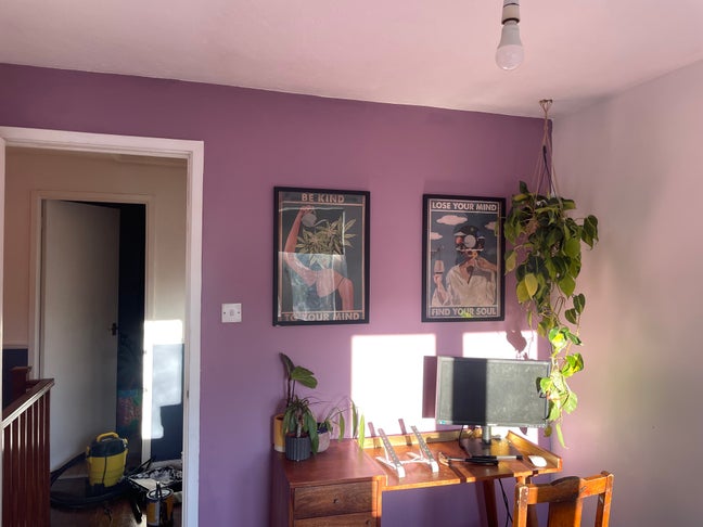 Double bedroom in house with garden Main Photo