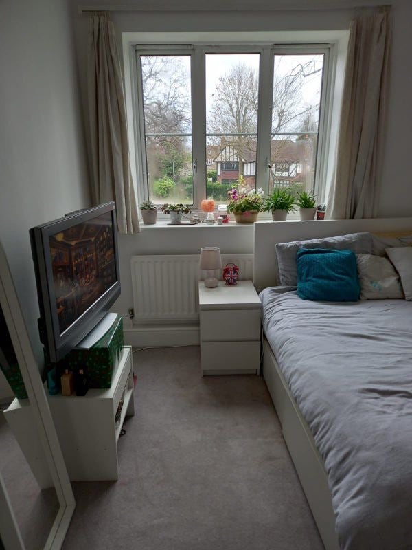 Double Room Available in Sydenham  Main Photo