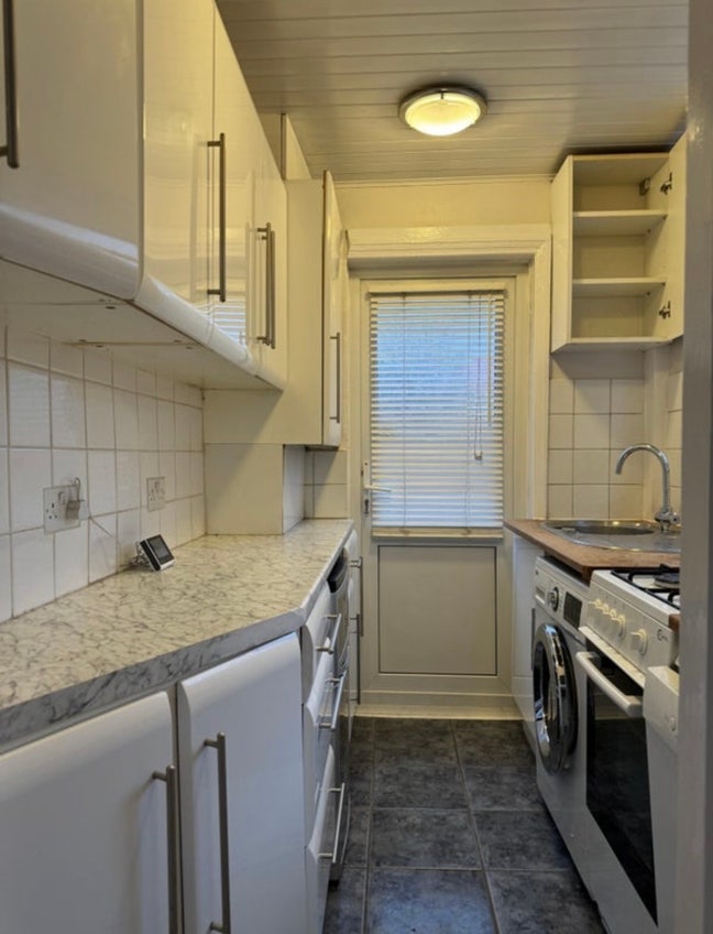Double room available in a sharing. Main Photo
