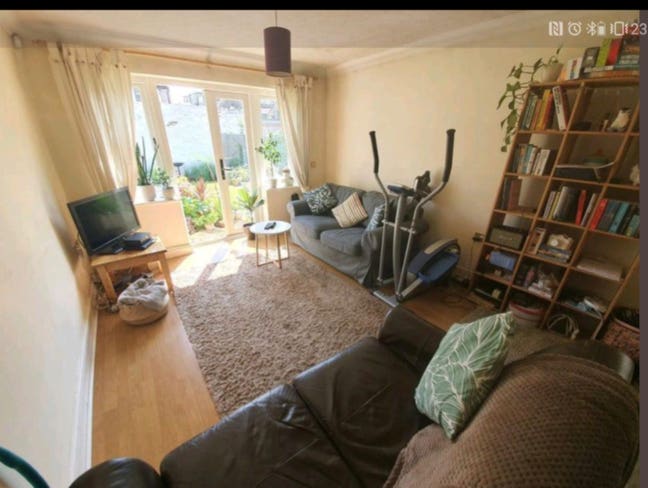 Ensuite Room in South Wimbeldon  Main Photo