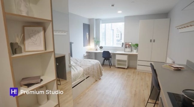The West Wing student accom premium studio  Main Photo
