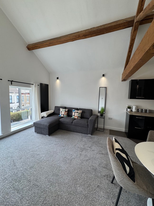 Penthouse apartment  Main Photo