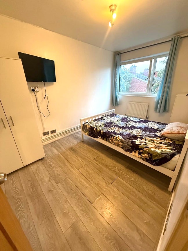 🌟 Double Room Available in Roehampton! Main Photo