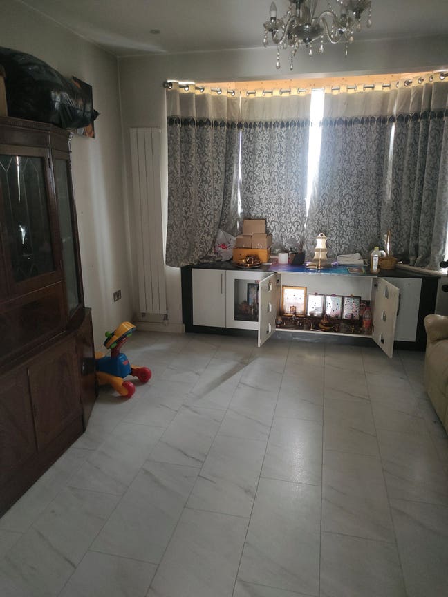 Large Double Room With Separate Washroom  Main Photo