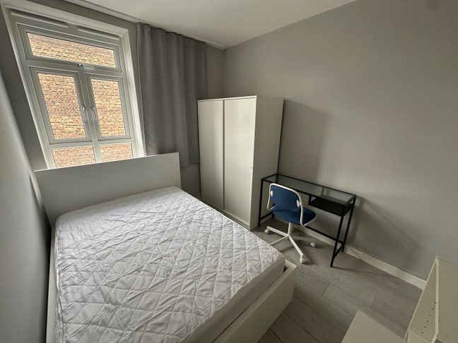 Cosy Room Next The River! Main Photo