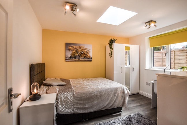 Designer 6 Bed Fallowfield 🏡Share Main Photo