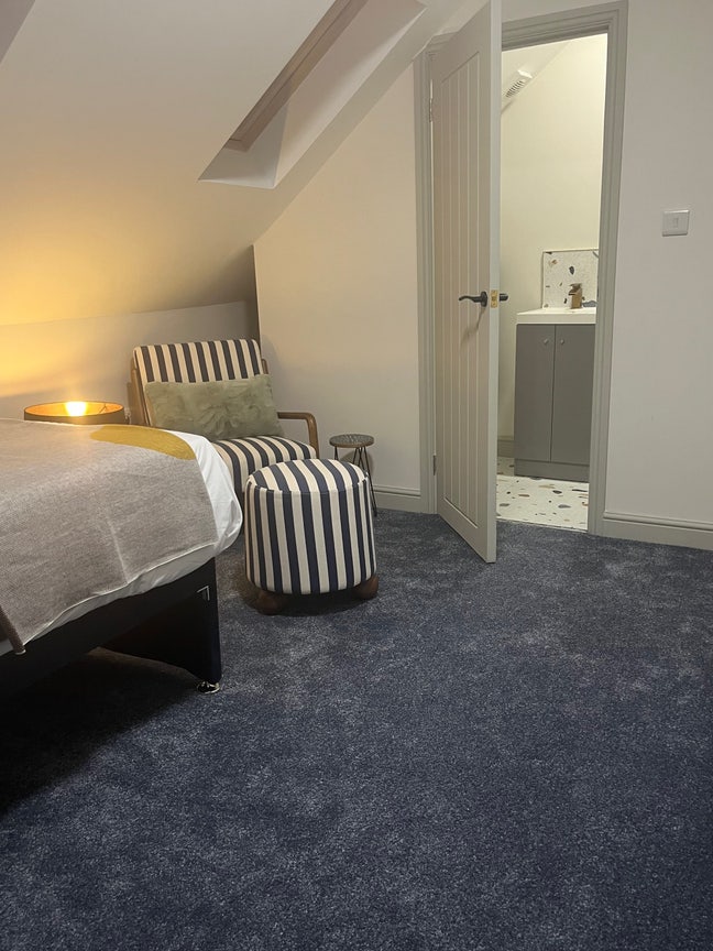 Last Room  - Unique En-Suite Rooms +  Kitchenettes Main Photo