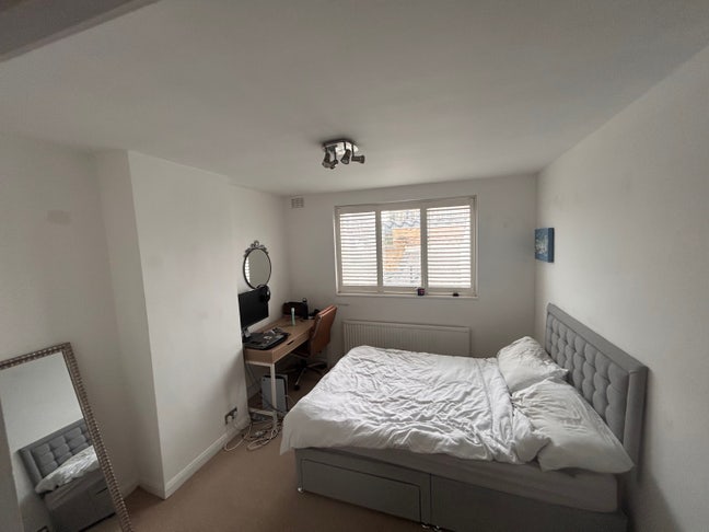 Spacious Double Room in Fulham Main Photo