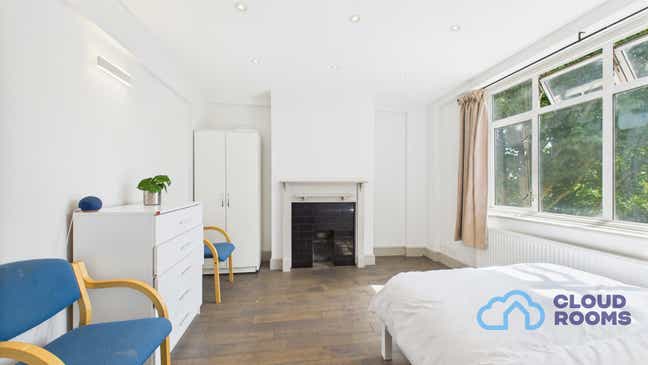 Spacious couples room in lovely area - Tooting Bec Main Photo