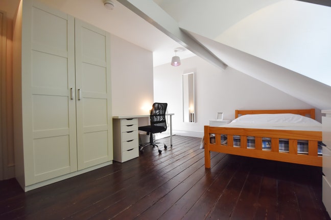 🏡 Modern 5-Bed House Share Near LRI, LE2 Main Photo