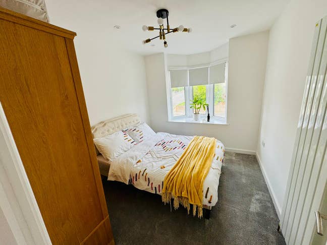 750£ Room to Rent - All Inclusive Double Room Main Photo