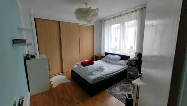 Furnished bedroom close to the city centre Main Photo