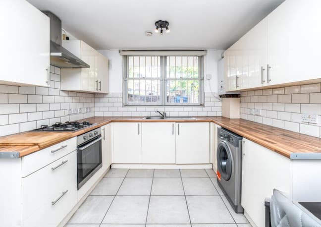 Nice 3 double bed property for rent heart of N1. Main Photo
