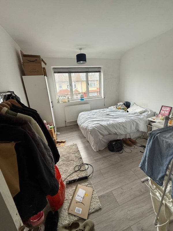 3Doubles&1EnSuite *Living Room,Garden,Conservatory Main Photo