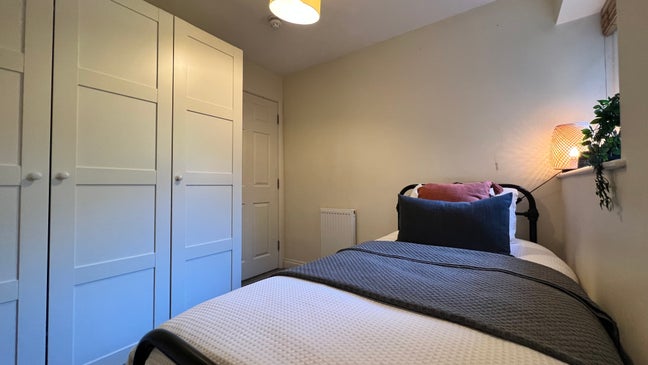 Single Ensuite Close to Whh | Deposit Free Option  Main Photo