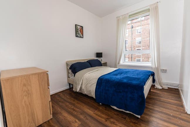 ✨ Modern 4-Bed Female Flatshare – Heart of Haggers Main Photo