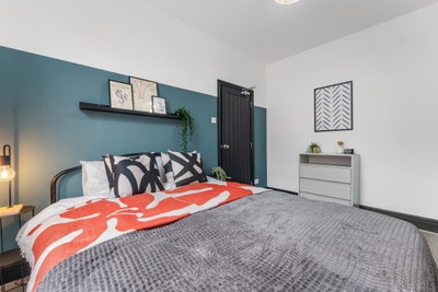 Brand new rooms in Latchford area Main Photo