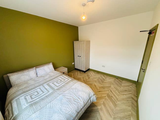 🏡 Double Room Available in Beautiful House RM18  Main Photo