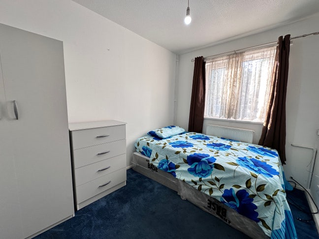 Lovely DBL Room | 8min to Whitechapel🚂 | Bills Inc Main Photo