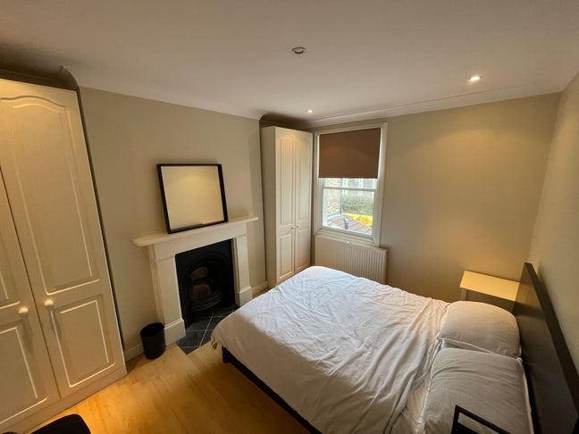 ☀️  Large Double Room - Friendly Fulham Share Main Photo