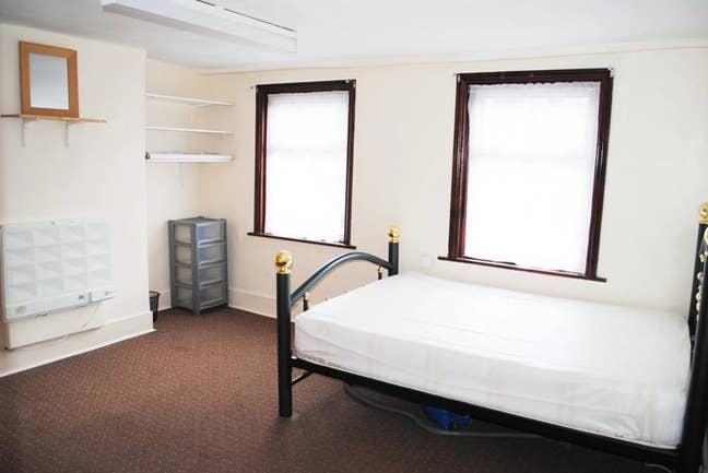 Studio Apartment to Rent In Bethnal Green  Main Photo