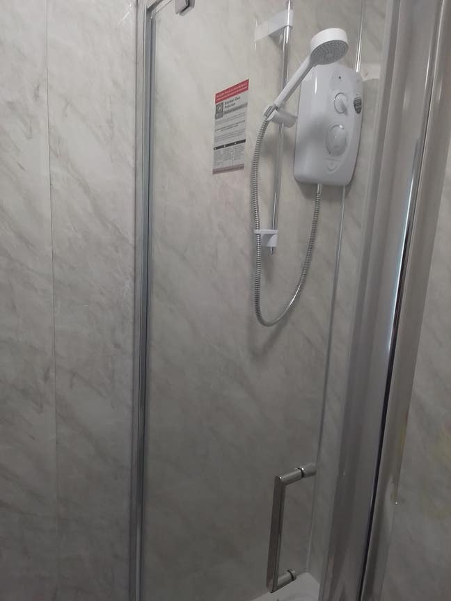Fully Refurbished Grounf Floot Flat Main Photo