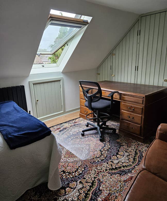 Large double room with wet room,  en suite. Main Photo