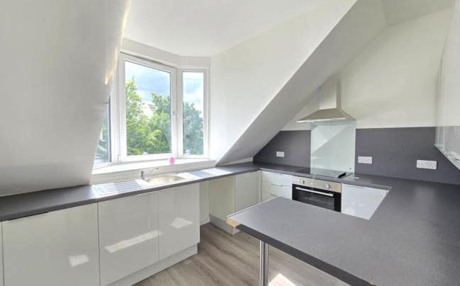 Entire Flat - Double Room in Bright Aberdeen City Main Photo