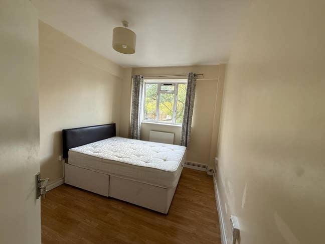 4 Rooms in the Same Flat 5 Mins from Jubilee Line Main Photo