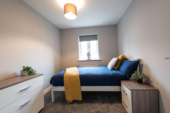 Double Room - Just off Gloucester Road Main Photo