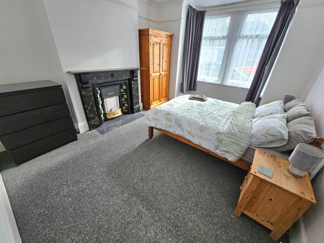 Spacious Double Rooms in Beautiful Victorian House Main Photo