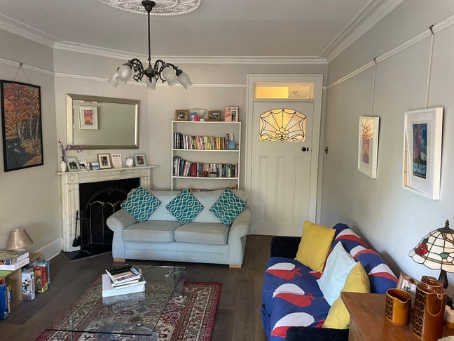 Huge room in Chiswick Main Photo