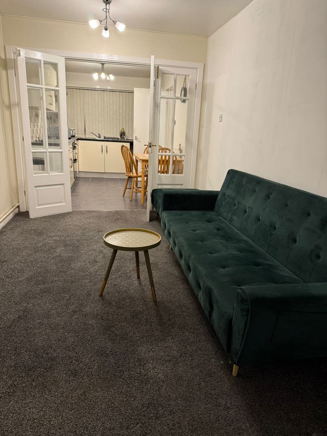 Rooms So Calm, Your Thesis Writes Itself!" Main Photo