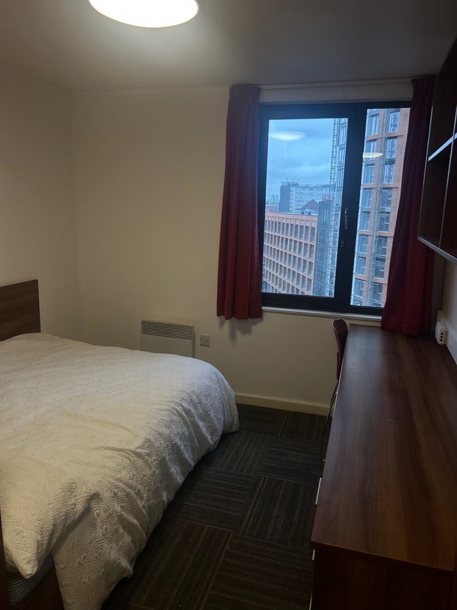 Student En-suite Room, Bills included Main Photo