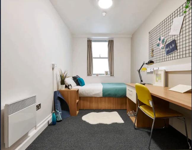 Tenancy takeover  Main Photo
