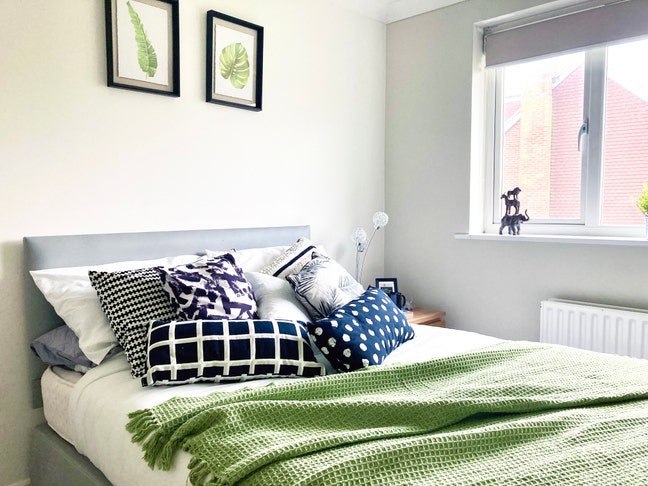 Fresh 💚 Modern 💚 Spacious 💚 Call Us Main Photo