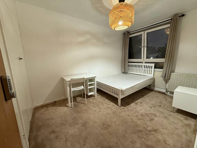 Amazing Rooms (Garden)/Near Bow/All Bills Incl Main Photo