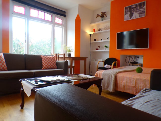  3 Double Room Available !!😃 in Fulham Main Photo