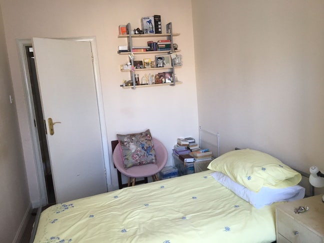 Single Room/ All Bills Included Main Photo
