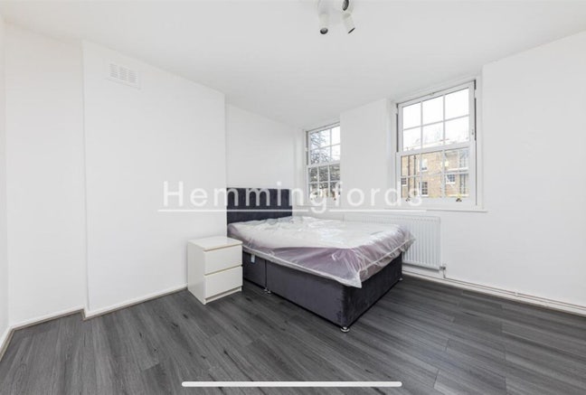 Lovely room in Clerkenwell   Main Photo