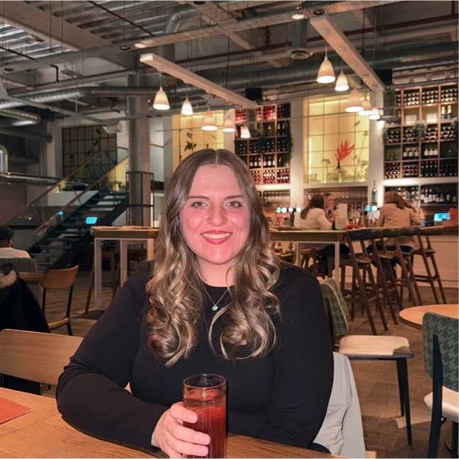 PhD student looking for a flat or flat mates! Main Photo