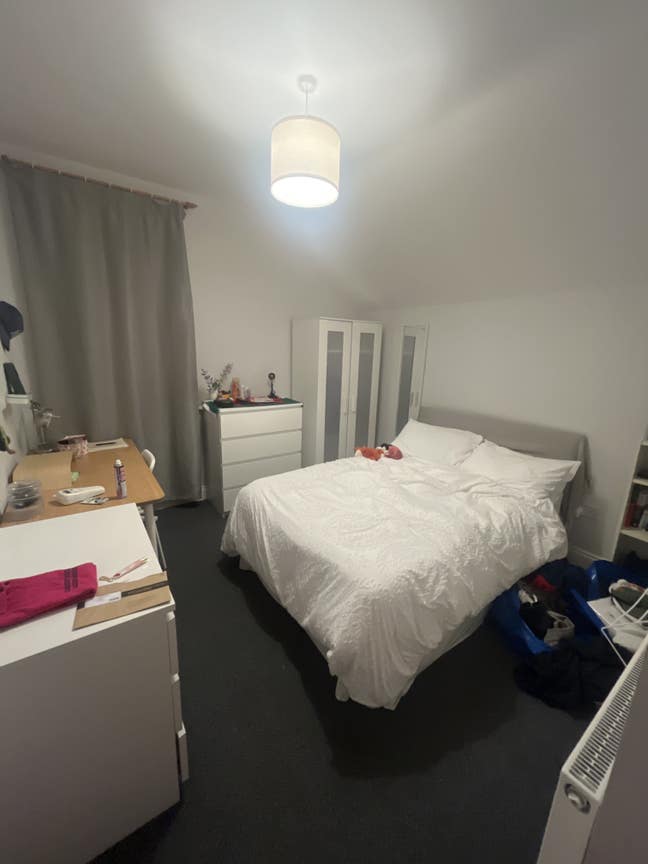 2 rooms for rent in Cathays  Main Photo