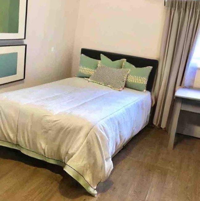 Big double room Mile End tube wooden floor  Main Photo
