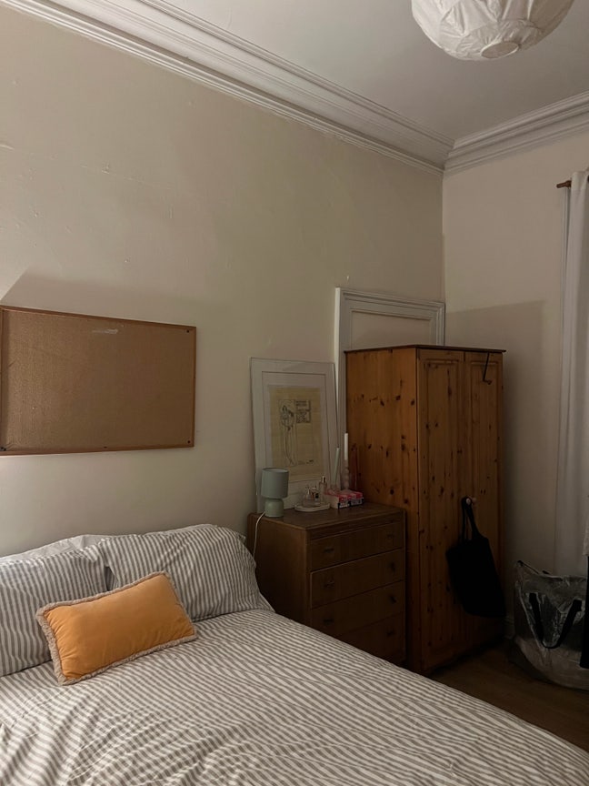 Short term let available  Main Photo