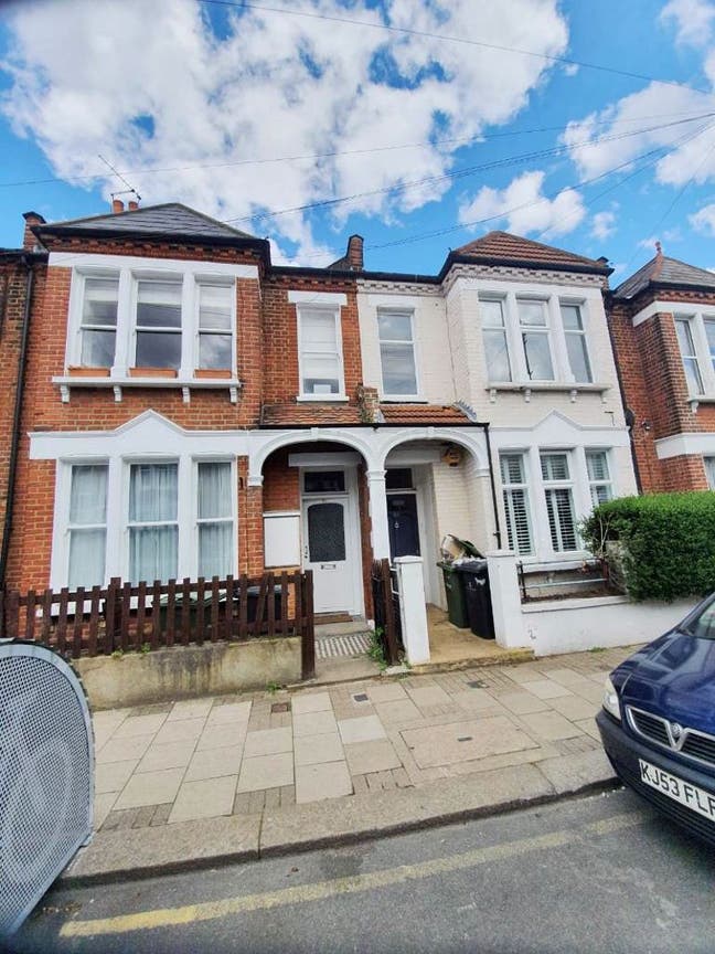 Hazelbourne Road Clapham South, London Main Photo